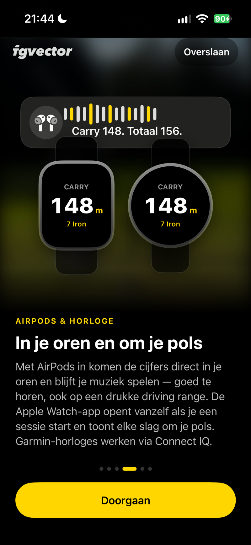 In je oren en om je pols